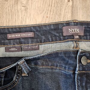 NYDJ High Rise Straight Dark Wash Jeans 22W Lift Tuck